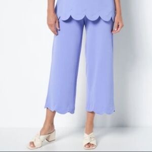 Isaac Mizrahi Live! Pebble Knit Scallop Hem  Wide Leg Cropped Pants
